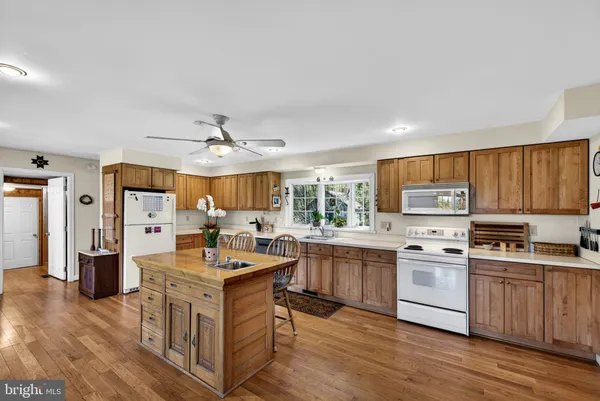 $1,290,000 | 9529 Sperryville Pike, Culpeper, VA 22701