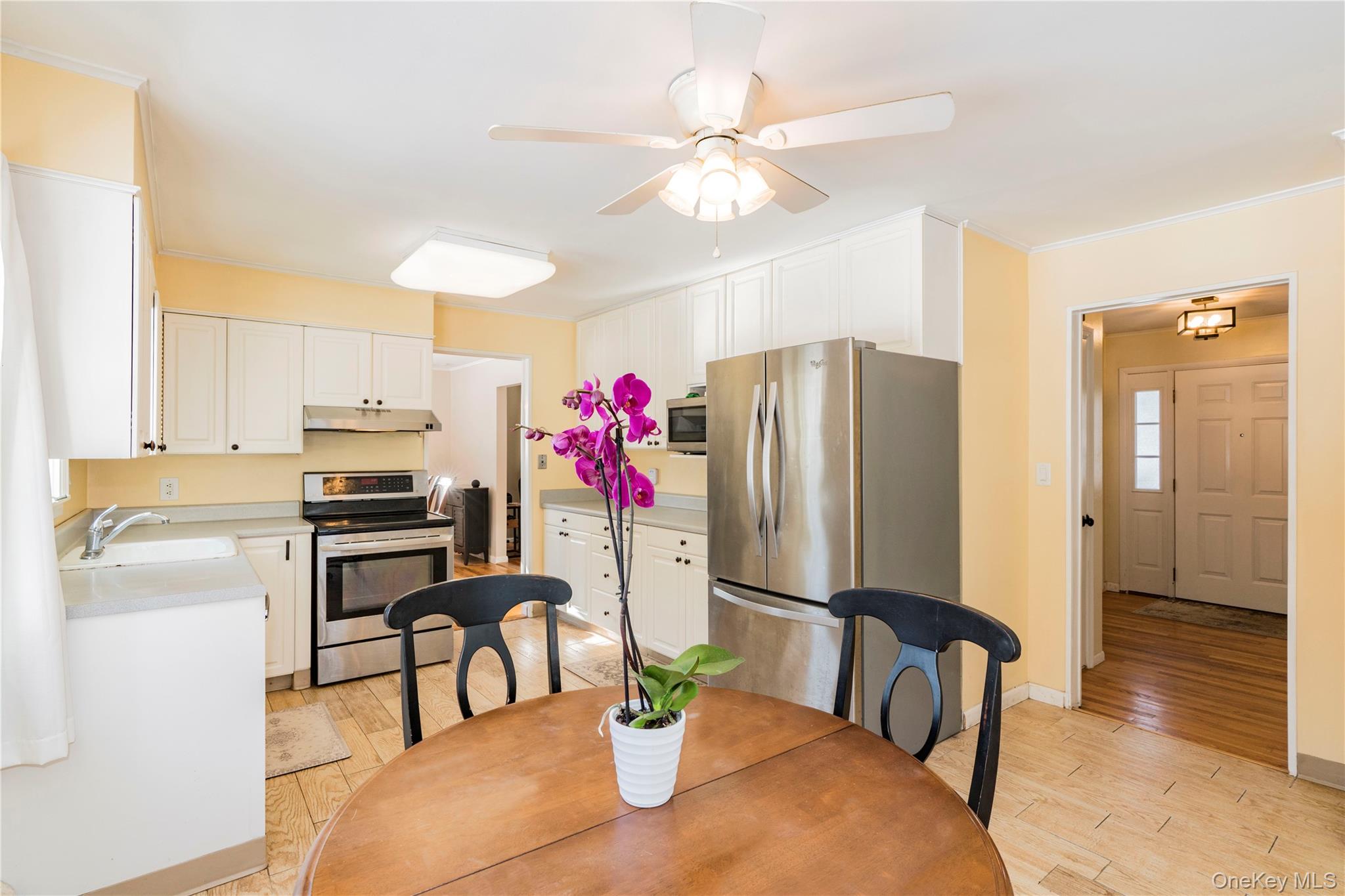 16 Saddle Ridge Drive Hopewell Junction, NY 12533 - Photo 3 of 19 Spacious Kitchen with Stainless Steel Appliances
