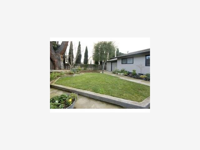 760 Gary Street Gilroy, CA 95020 - Photo 8 of 9 a picture of a person on a yard