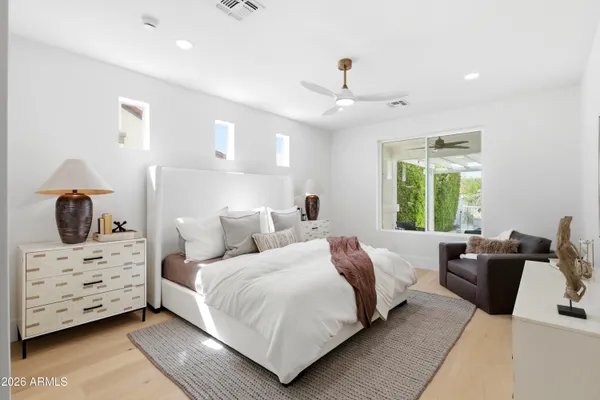 $1,989,000 | 1360 South Mulberry Street, Gilbert, AZ 85296