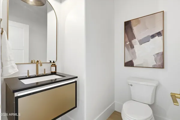 $1,989,000 | 1360 South Mulberry Street, Gilbert, AZ 85296