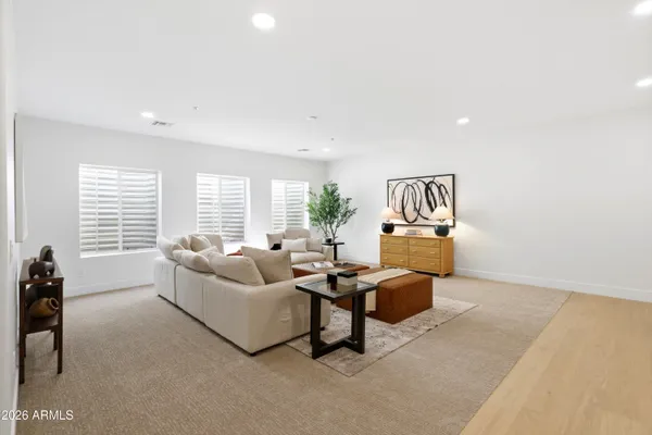 $1,989,000 | 1360 South Mulberry Street, Gilbert, AZ 85296