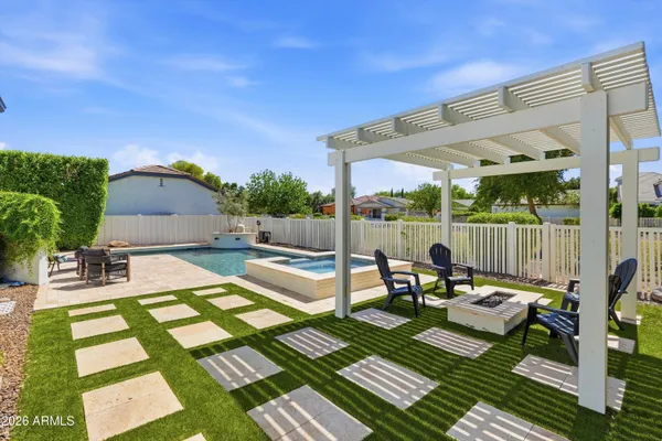 $1,989,000 | 1360 South Mulberry Street, Gilbert, AZ 85296