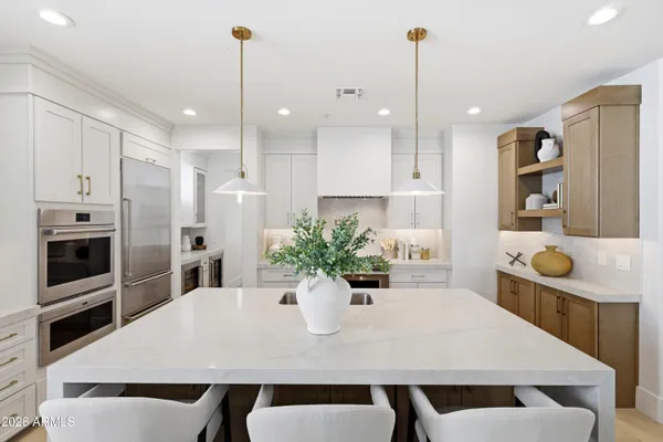 $1,989,000 | 1360 South Mulberry Street, Gilbert, AZ 85296