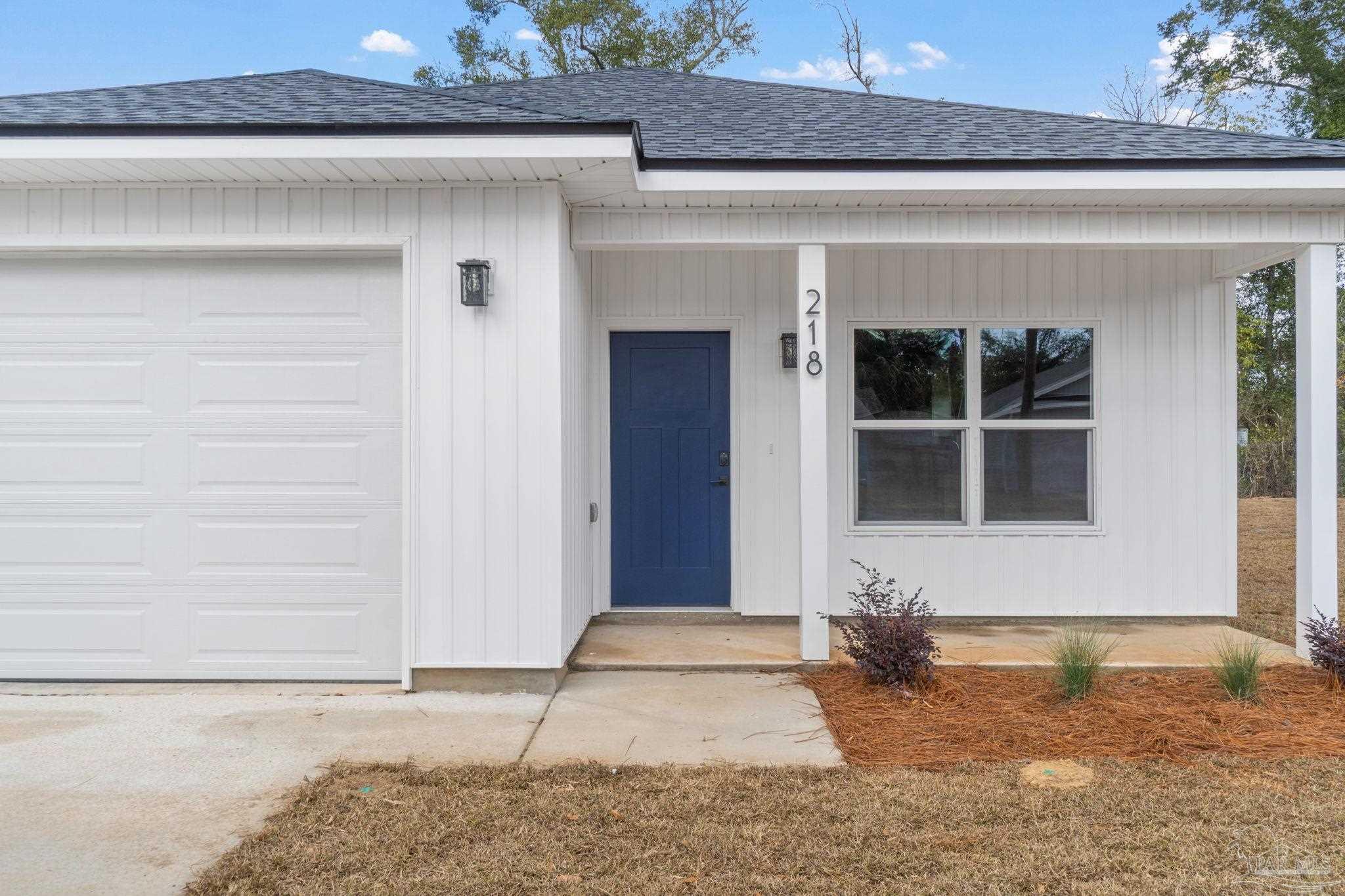 218 Alton Road Pensacola, FL 32507 - Photo 4 of 36