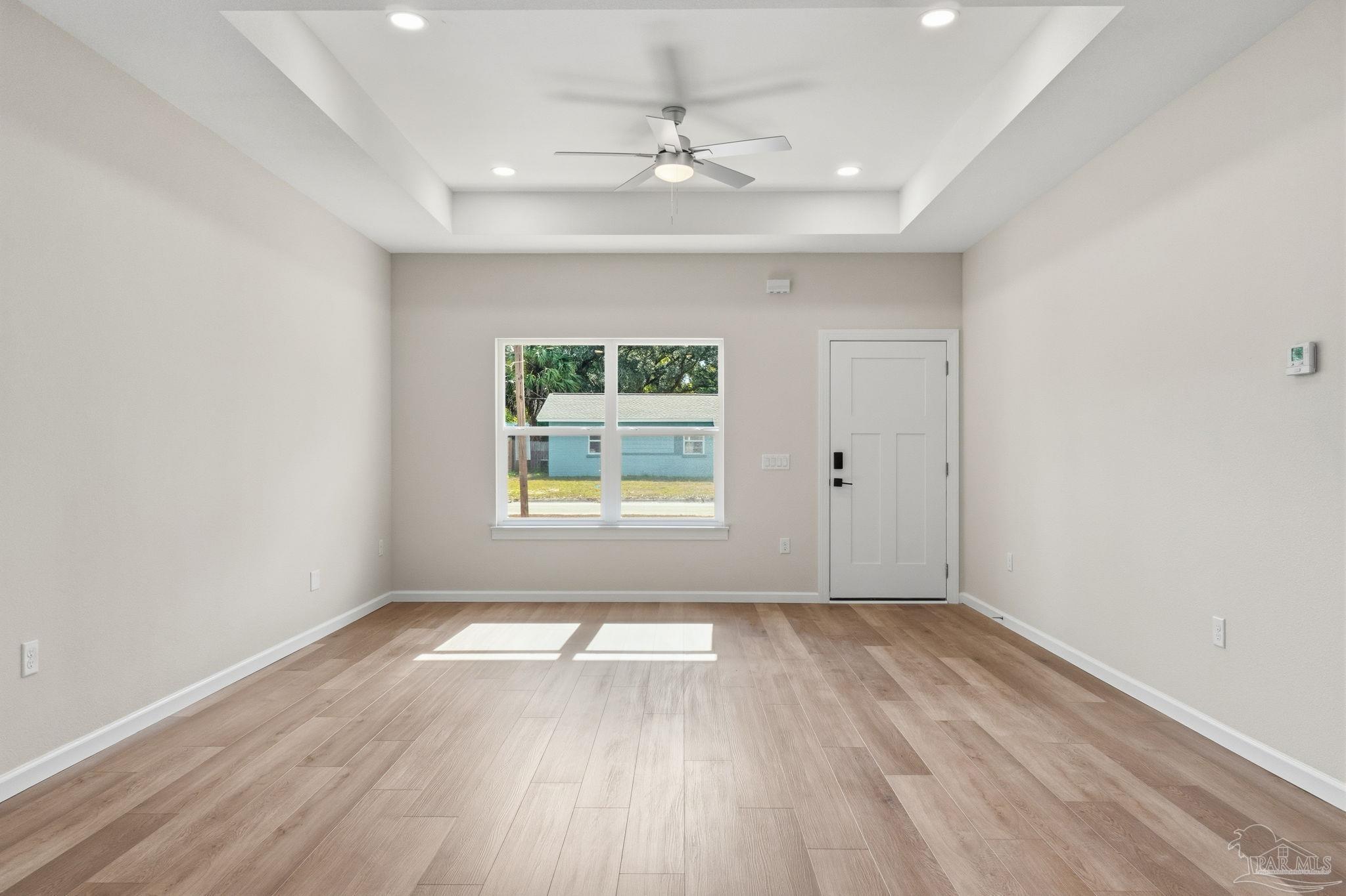 218 Alton Road Pensacola, FL 32507 - Photo 8 of 36