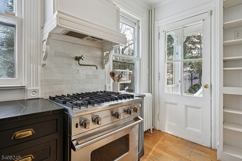 62 Mountain Avenue Summit, NJ 07901 - Photo 14 of 30