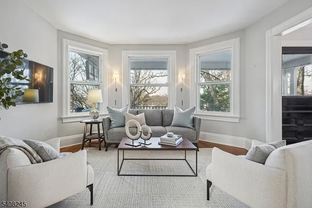 $1,295,000 | 62 Mountain Avenue, Summit, NJ 07901