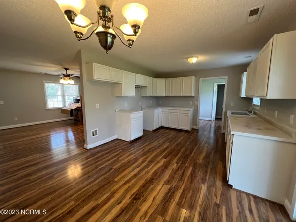 $2,400 | 118 Terrilynn Way, Elizabeth City, NC 27909