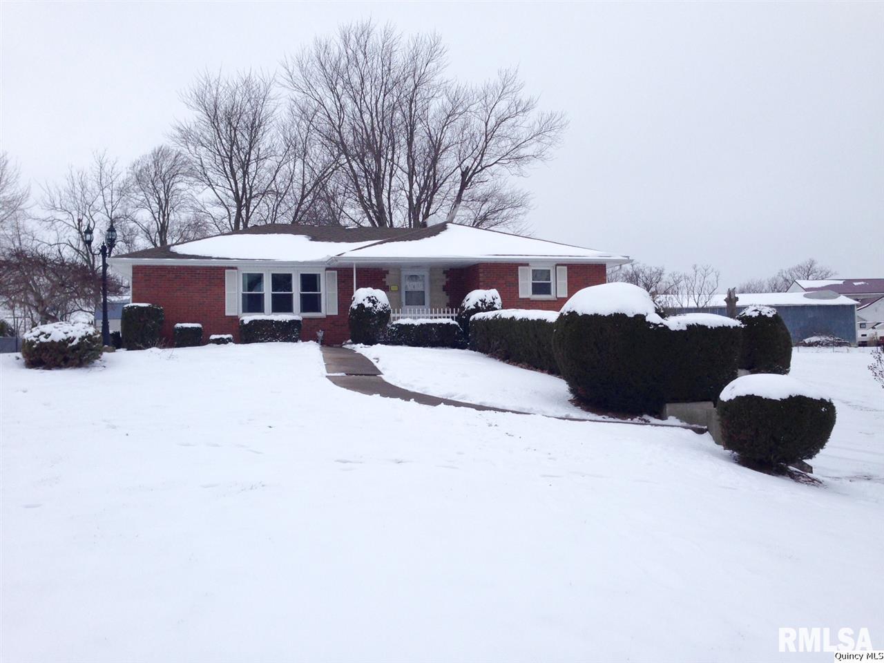 338 North Kentucky Street Camp Point, IL 62320 - Photo 1 of 1 Gallery Image 1
