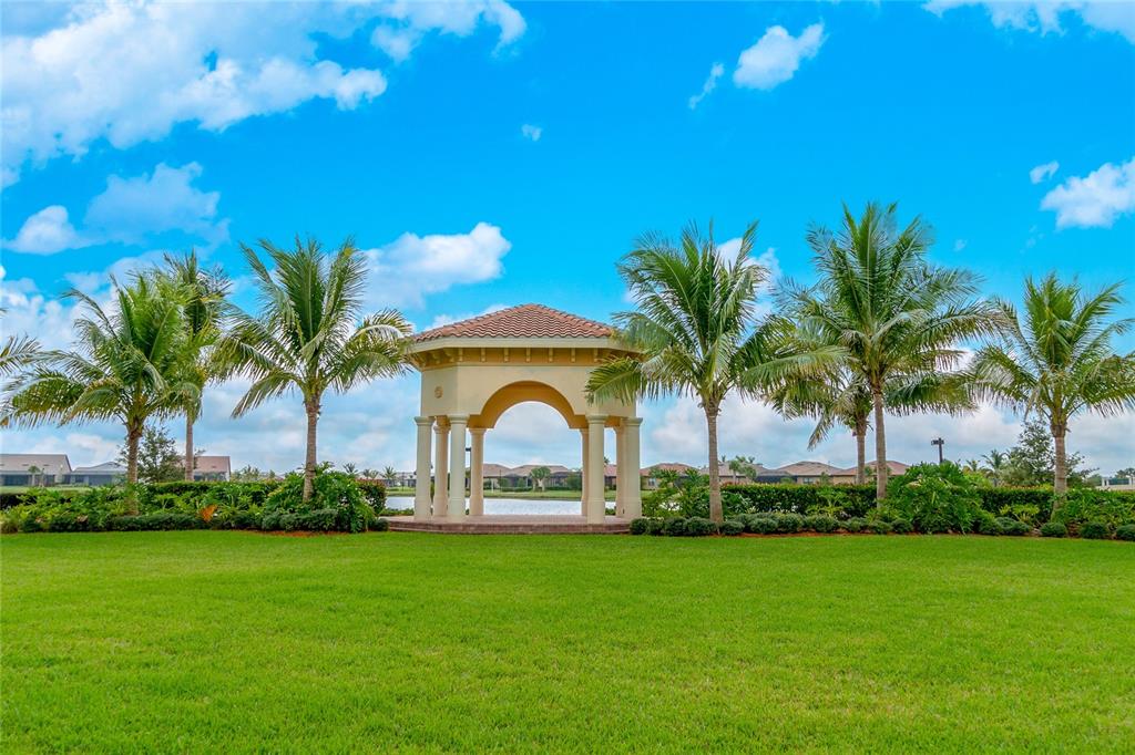 13869 Alafaya Street Venice, FL 34293 - Photo 75 of 75 a view of outdoor space with garden view