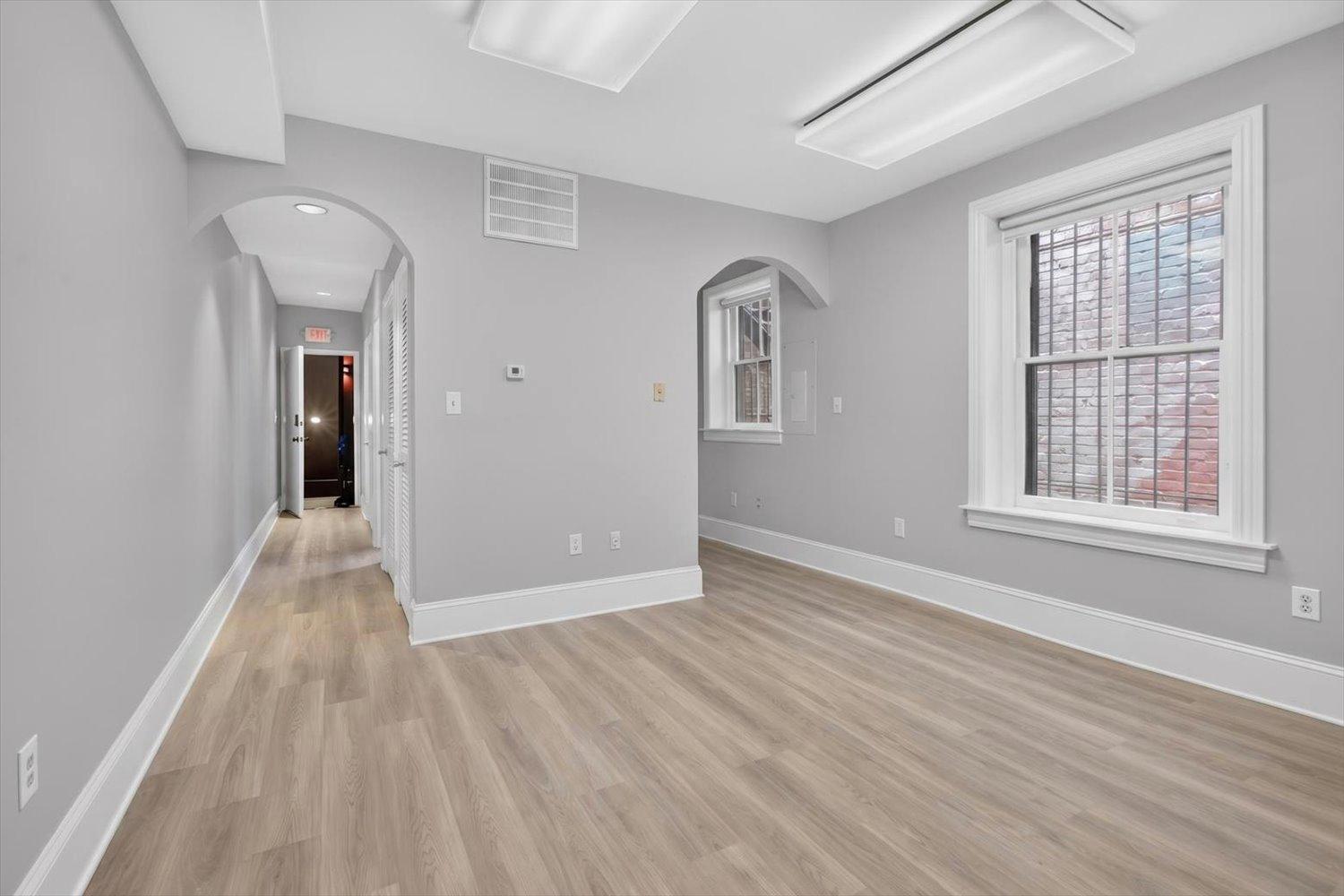 705 8th Street Southeast, Unit 100 Washington, DC 20003 - Photo 4 of 16 Perfect Layout for up to Several Employees.
