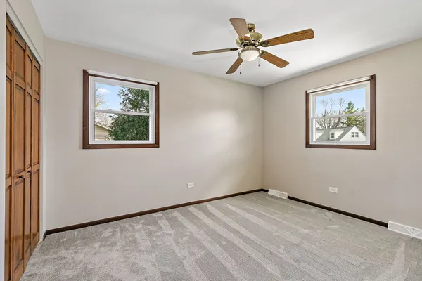 $385,000 | 47 Lockman Circle, Elgin, IL 60123