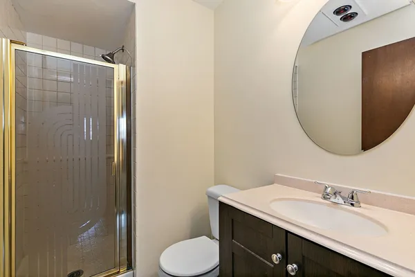 $385,000 | 47 Lockman Circle, Elgin, IL 60123