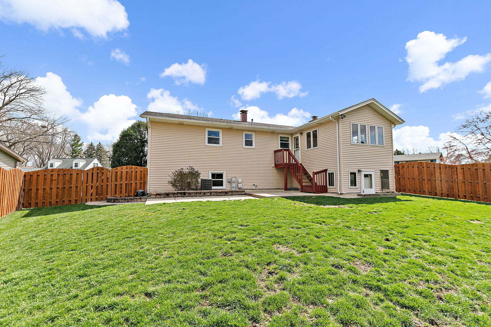 47 Lockman Circle Elgin, IL 60123 - Photo 21 of 24