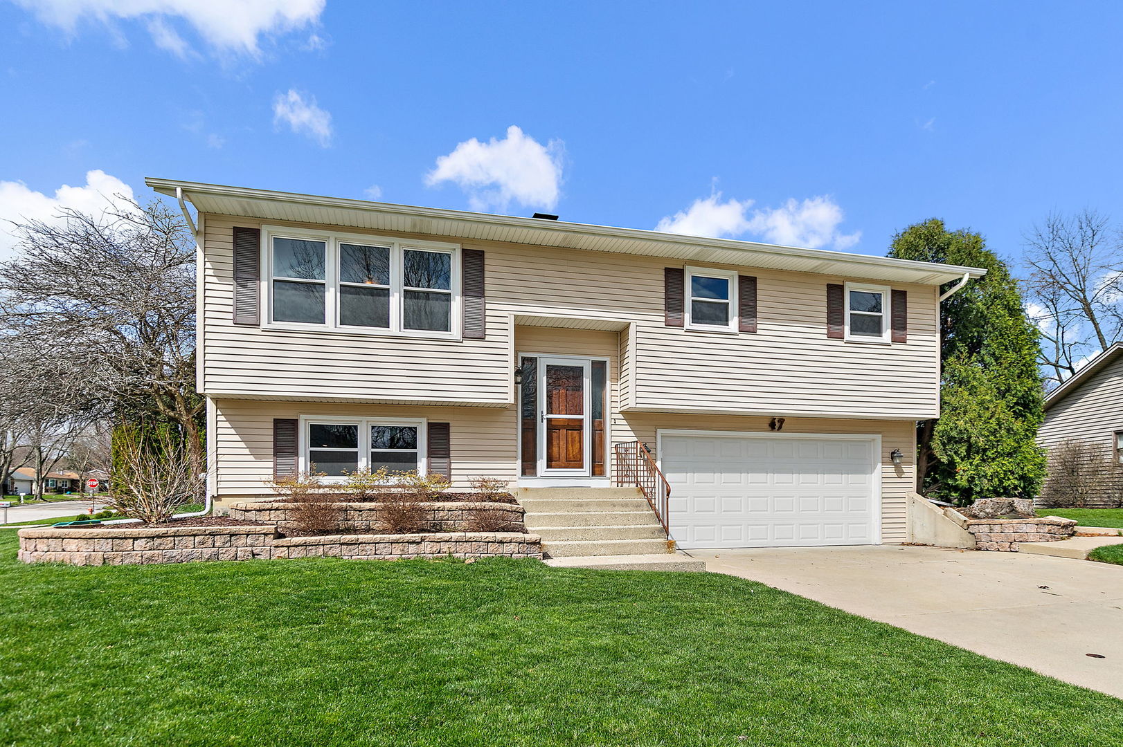 47 Lockman Circle Elgin, IL 60123 - Photo 23 of 24