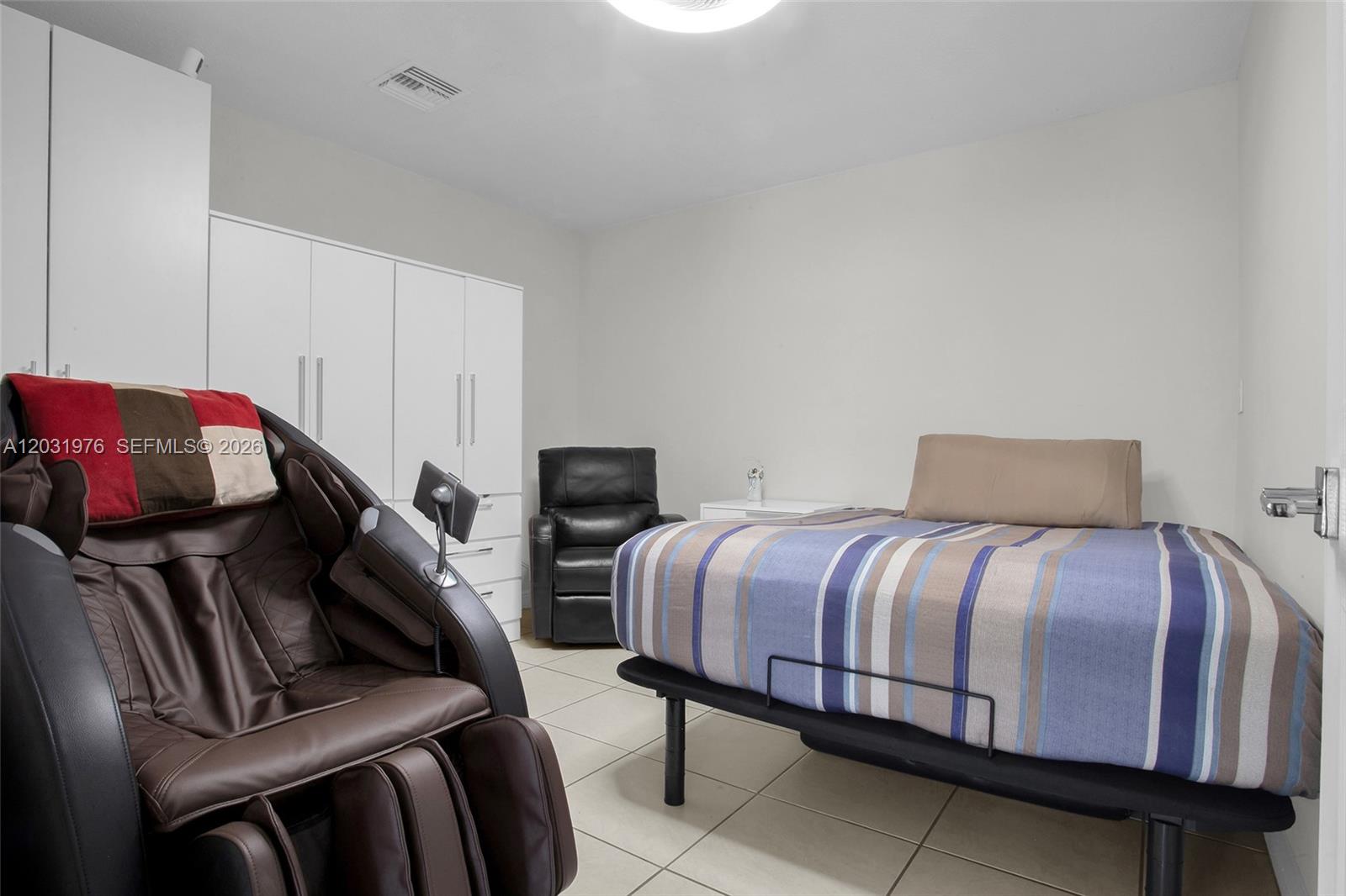 855 West 70 Place Hialeah, FL 33014 - Photo 19 of 39