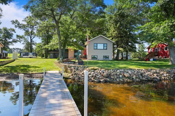 $430,000 | 36798 South Platte Lake Drive, Hillman, MN 56338