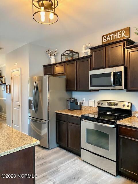 124 Backfield Place Jacksonville, NC 28540 - Photo 12 of 44 IMG_1415