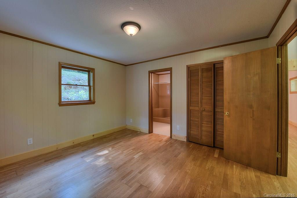 476 Roscoe Lewis Road Sylva, NC 28779 - Photo 14 of 24 Gallery Image 14