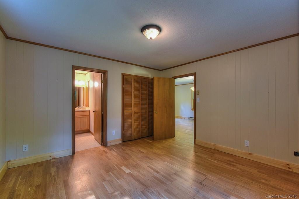 476 Roscoe Lewis Road Sylva, NC 28779 - Photo 15 of 24 Gallery Image 15