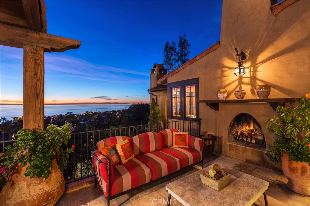 640 Diamond Street Laguna Beach, CA 92651 - Photo 30 of 32