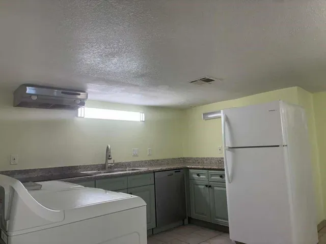 $1,695 | 1511 Broadway Avenue, Unit B, New Orleans, LA 70115