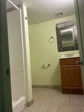 $1,695 | 1511 Broadway Avenue, Unit B, New Orleans, LA 70115