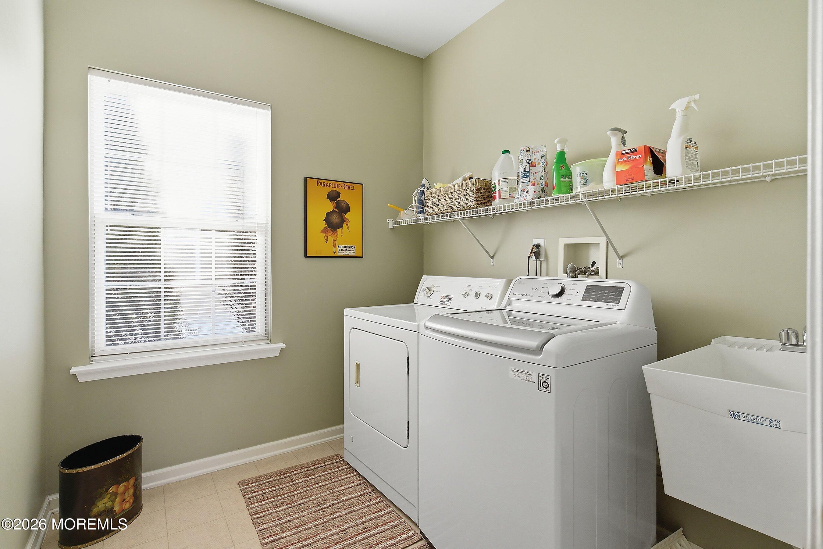 10 Arcadia Drive Manchester Township, NJ 08759 - Photo 17 of 37 a utility room with dryer and washer