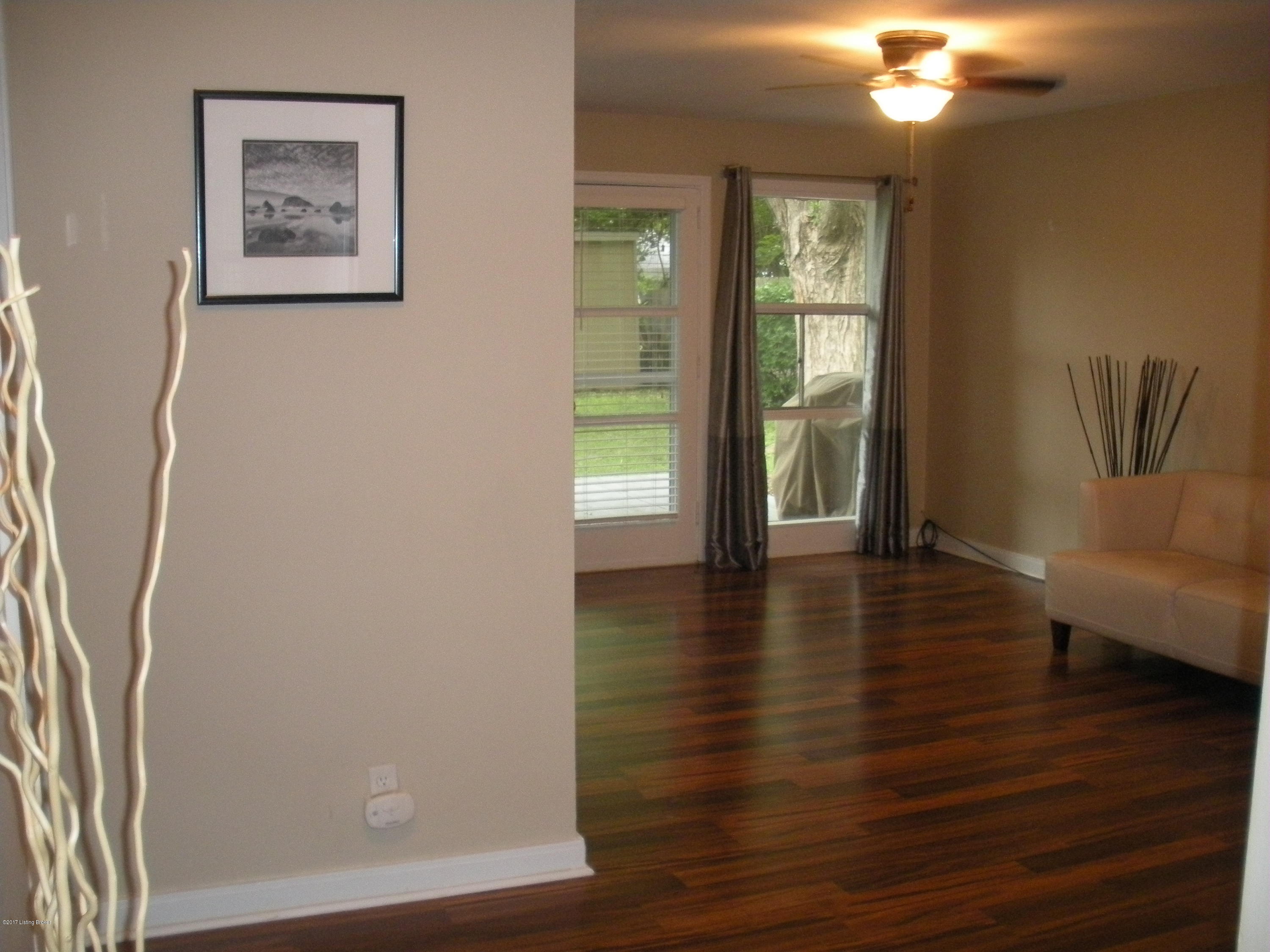 3142 Radiance Road Louisville, KY 40220 - Photo 17 of 28 Great Room