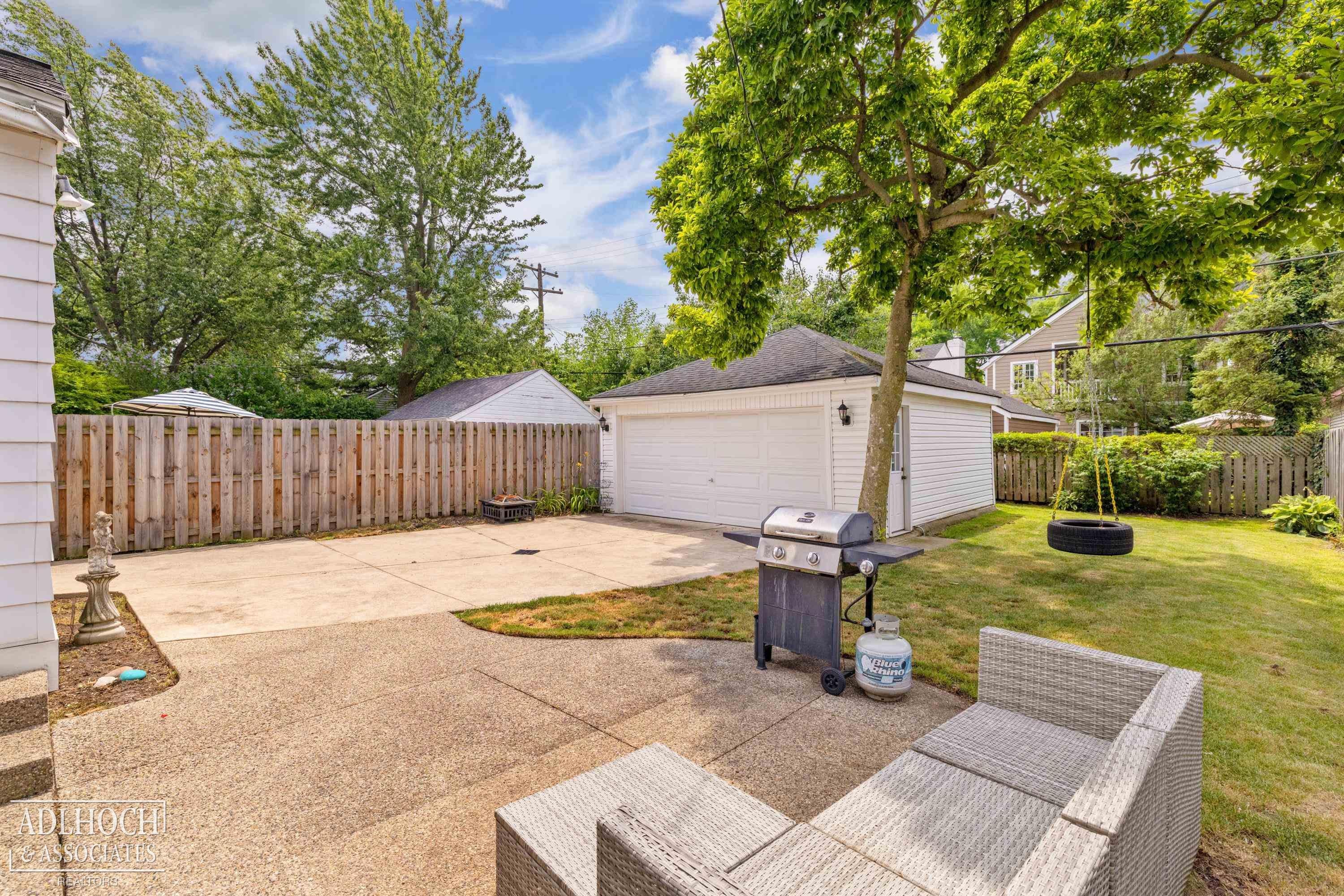 423 Moran Road Grosse Pointe, MI 48236 - Photo 20 of 23 Gallery Image 20