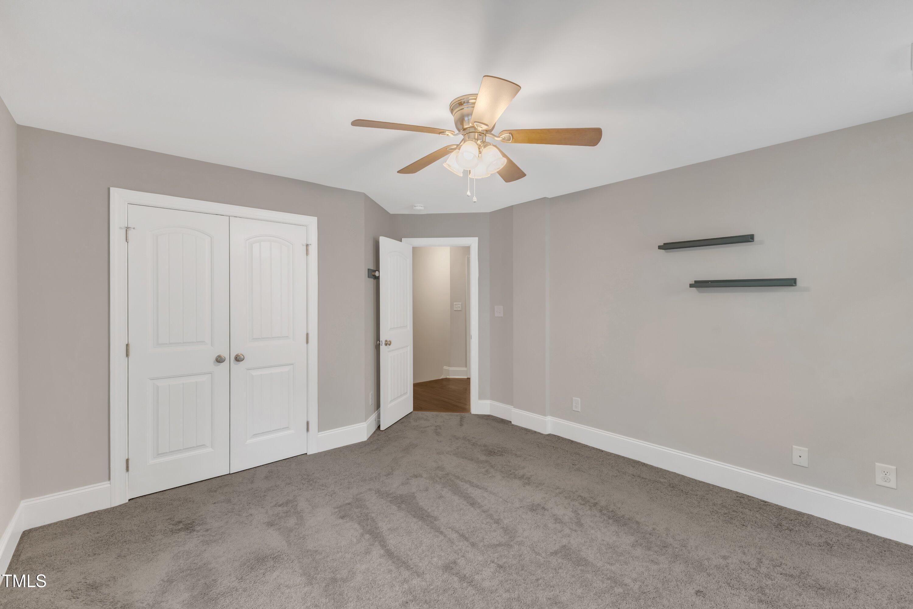 5412 Robbins Drive Raleigh, NC 27610 - Photo 27 of 38 31-5412 Robbins Dr-36