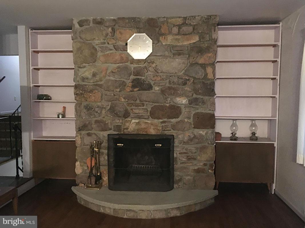 21012 Mousetown Road Boonsboro, MD 21713 - Photo 5 of 12 Interior (General)