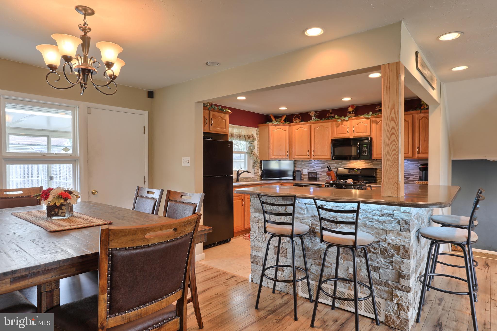 354 Oaklyn Road Lebanon, PA 17042 - Photo 9 of 27 Gallery Image 9