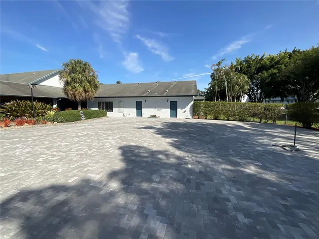 $134,900 | 7690 Northwest 18th Street, Unit 303, Margate, FL 33063