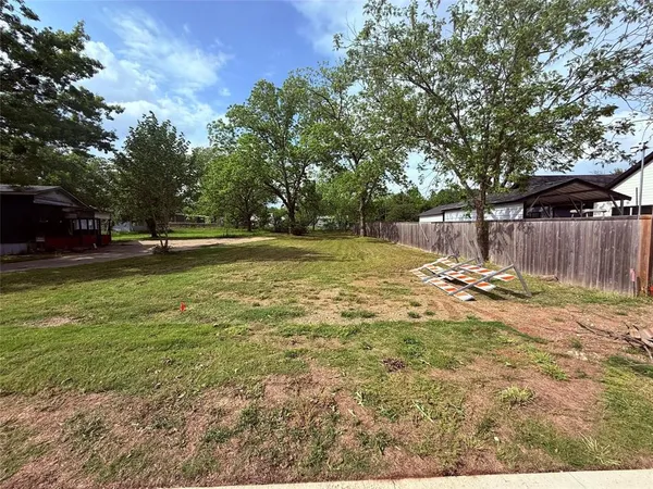 $45,000 | 721 East Bullock Street, Denison, TX 75021