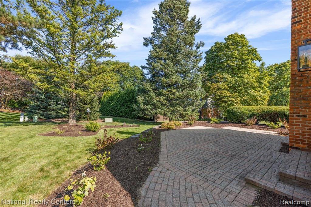 413 Cypress Road Rochester Hills, MI 48309 - Photo 47 of 50