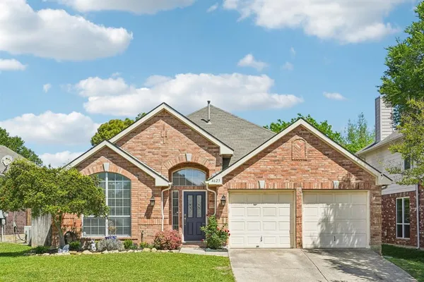 $384,900 | 4625 Tanque Drive, Fort Worth, TX 76137