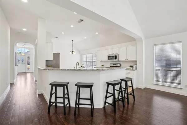 $384,900 | 4625 Tanque Drive, Fort Worth, TX 76137