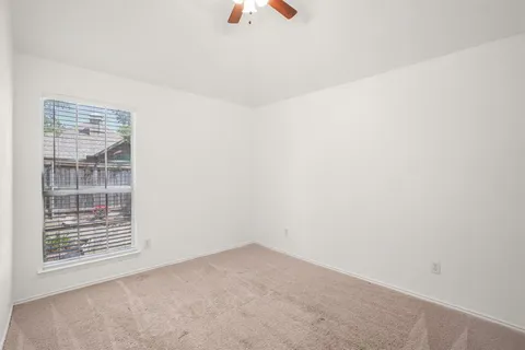 $384,900 | 4625 Tanque Drive, Fort Worth, TX 76137