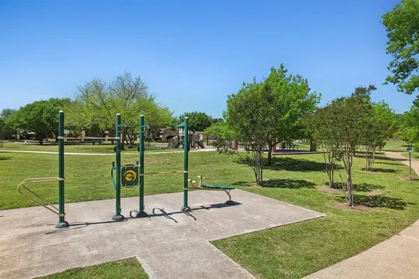 $384,900 | 4625 Tanque Drive, Fort Worth, TX 76137