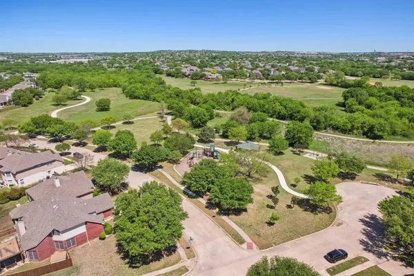 $384,900 | 4625 Tanque Drive, Fort Worth, TX 76137
