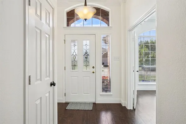 $384,900 | 4625 Tanque Drive, Fort Worth, TX 76137