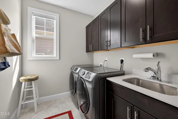 $565,000 | 113 Brush Hill Lane, Holly Springs, NC 27540