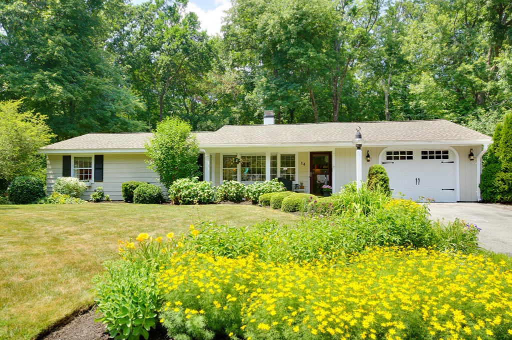 14 Raleigh Road Framingham, MA 01701 - Photo 1 of 30 Gallery Image 1