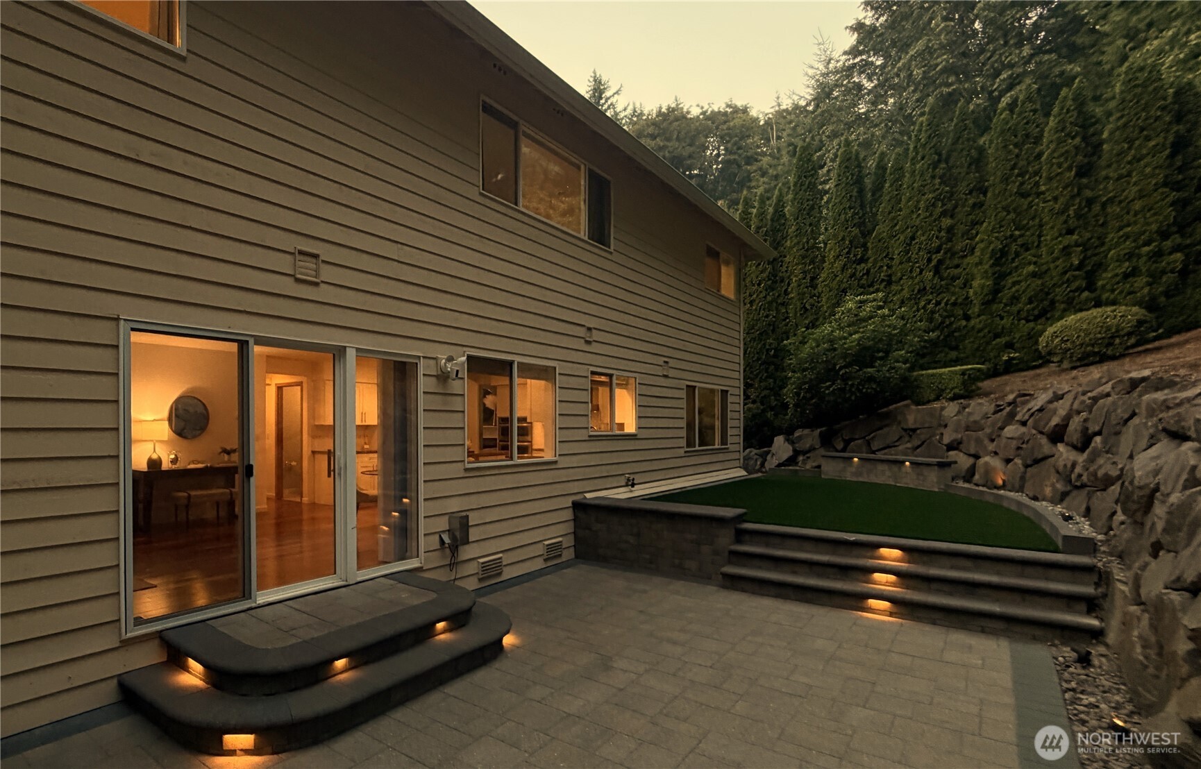 10409 Northeast 151st Place Bothell, WA 98011 - Photo 6 of 39 Gallery Image 6