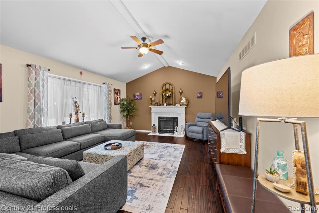 3814 Beechcrest Road Rochester Hills, MI 48309 - Photo 17 of 49
