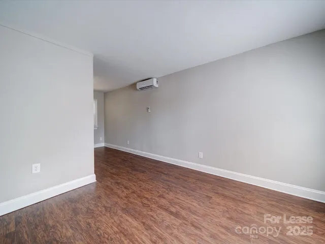 $1,200 | 321 South Gardner Avenue, Unit 6, Charlotte, NC 28208