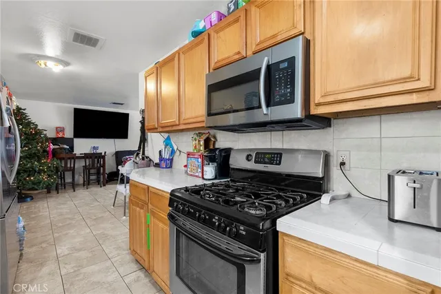 $660,000 | 11419 Acala Avenue, San Fernando, CA 91340