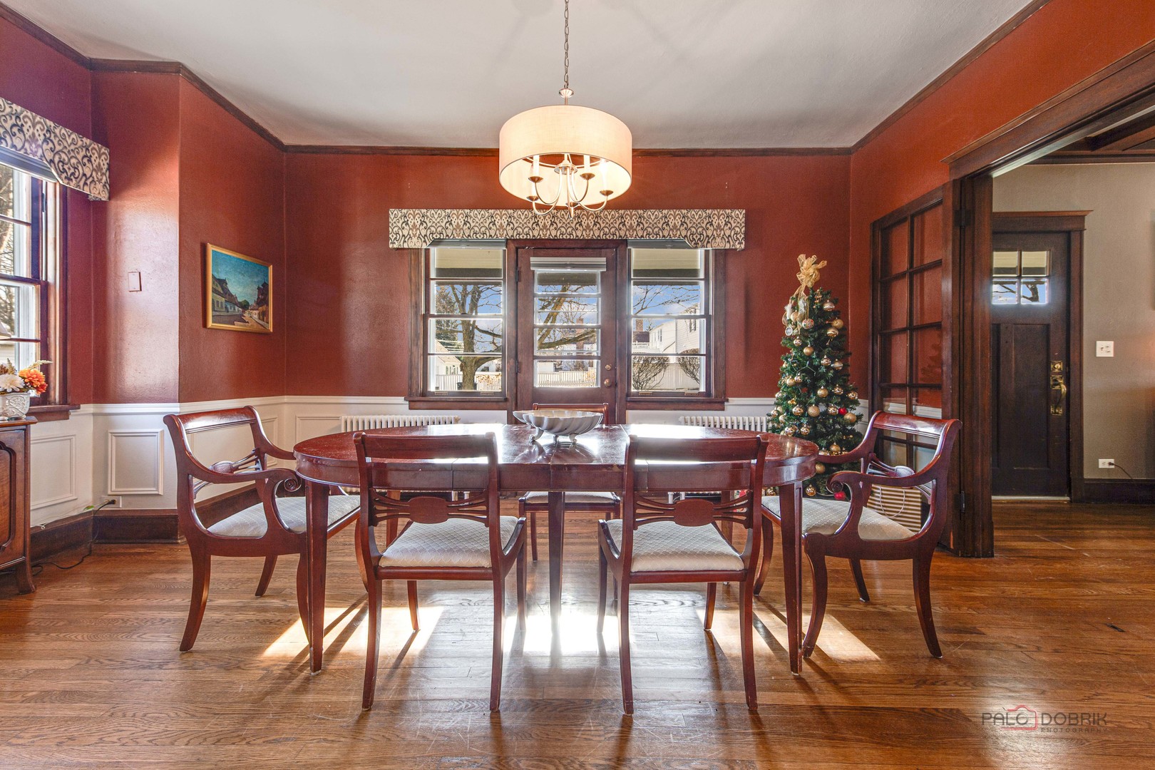 140 Summit Place Lake Forest, IL 60045 - Photo 11 of 39 a view of a dining room with furniture window and wooden floor